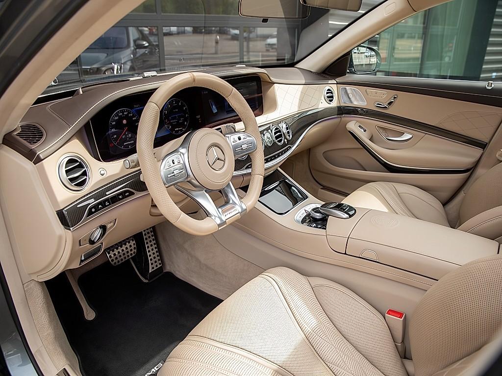 2020 BMW 440i Interieur 1